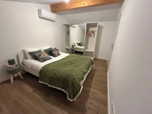 Charming 3-bedroom house in a quiet location Hotels in Muret