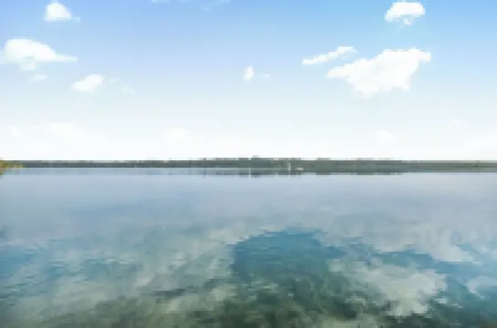 Decorated for Holidays-Games-Flannel Sheets-Fireplace-Perfect Retreat to Relax