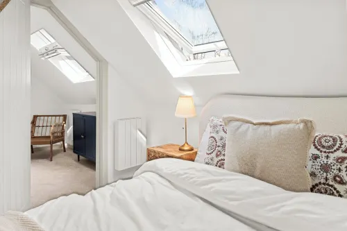 Luxury 2 Bedroom Cottage, with private courtyard and garden. Hotels in Killin