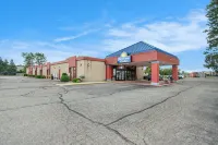 Days Inn & Suites by Wyndham Mt Pleasant Hotels in Mount Pleasant