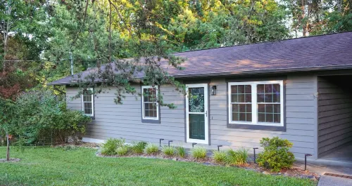 Cozy Cottage 5 Minutes To Dollywood With Fire Pit, Private Deck, And Coffee Bar