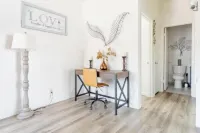 Chic 1 Bedroom Apartment w/ Comfy King Bed فنادق في ريتشموند