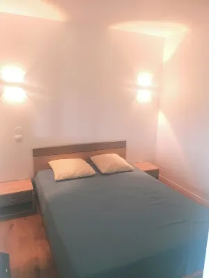 Appartement Dans Résidence Avec Piscine Proche des Plages !