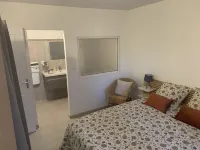 Apartment in a very quiet, secure residence Hotels in Roussillon