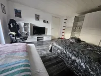 Beautiful & cozy apartment in a two-family house | Families and business travelers