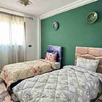 Hoodhouses: Vintage apartment Rooms