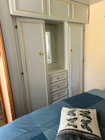 Mobil-home Confort Pour 4 Dans Domaine de Loisirs Dans le Var