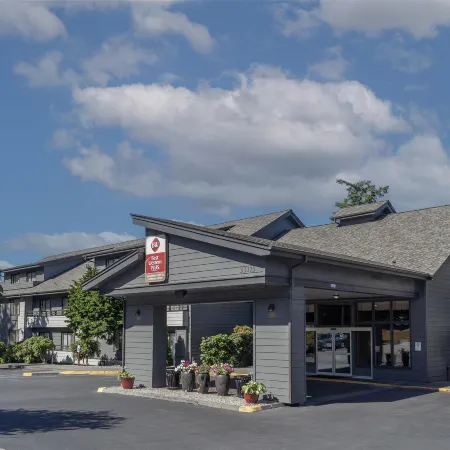 Best Western Plus Oak Harbor Hotel Conference Center