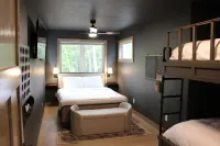 Scenic 3-bedroom Aframe with WiFi and AC on Three Lakes Chain
