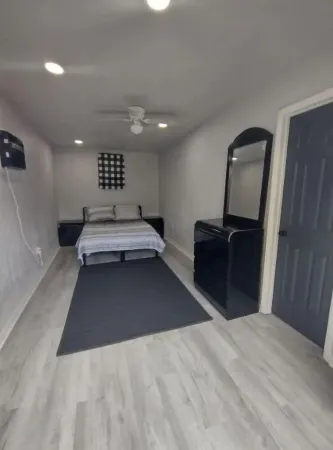 Backyard Guest House Suite