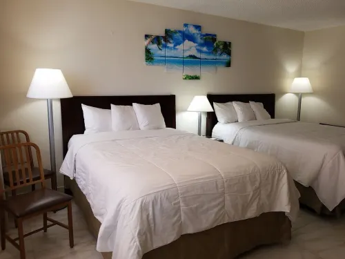 Sunny Isles, Ocean View Studio