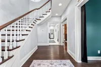 1890's charm on Bourbon Trail- 7 distilleries w/in 25min! Bourbon Room in house! Hotels in Lawrenceburg