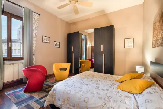 The downtown apartment 90 sqm " Ludyta House" free WiFi connection