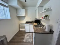 Charming 1-bedroom home near Lakeview Park & Beach