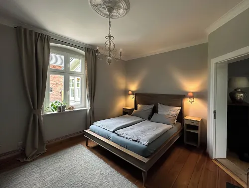 Landhaus hinter'm See vacation apartment Landliebe luxurious winter garden tiled stoves Uecker-Randow 호텔