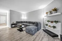 Southern Comfort: 2BD/2BA near Downtown Columbia