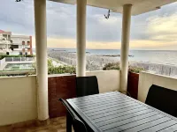 Appartement Front de mer 4 Personnes Dans Residence Sécurisée , Piscine Parking