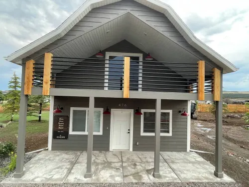 New Luxury Barn at Stoney Farms NO CHOREs