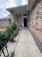 Charming 4-bedroom house with WiFi and AC in delightful San Antonio