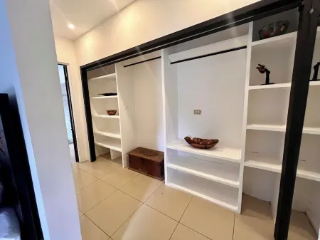 Tranquil 2-bedroom villa in Manuel Antonio with WiFi private pool and AC