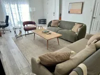 15 minutes to NYC Washer+Dryer Onsite Parking