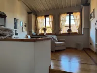 Top floor in historic building in downtown Prato, with garage within walking distance