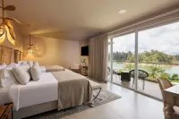 Tau House Hotels in Guatape