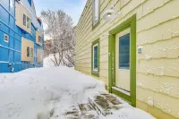 Cozy Anchorage Retreat w/ Fireplace, Near Hiking! - Condos