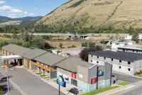 Days Inn and Suites by Wyndham Downtown Missoula-University Hotels in Missoula