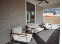 Spacious Central 3bd/2bath