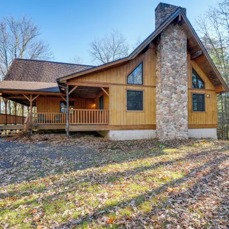 Benton Home on 50 Acres w/ Private Deck & Views!