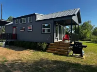Tranquil Waterfront Casita