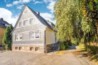 Holiday Home Medebach Near Ski Slopes, Cleaning Included Hotels in Ortsmitte