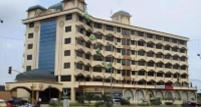 Madani Hotel Medan Hotel dekat Sipiso Piso Waterfall