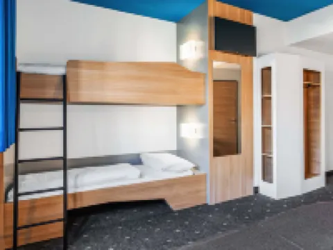 B&B โรงแรม Hamburg City-Ost