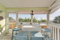 Little Gasparilla Island Paradise: Walk to Beach! - Homestays