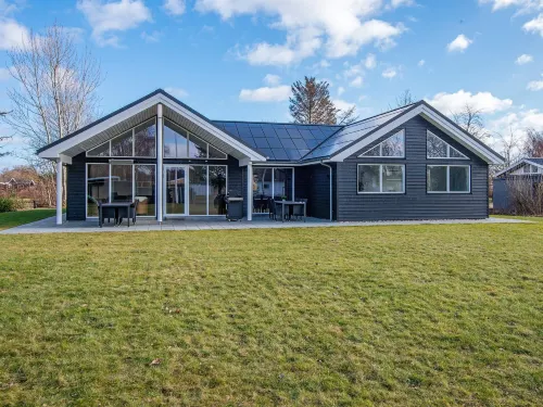 14 person holiday home in Juelsminde - 4-Star