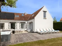 Luxury Villa in Sint-Idesbald with Jacuzzi - Wifi