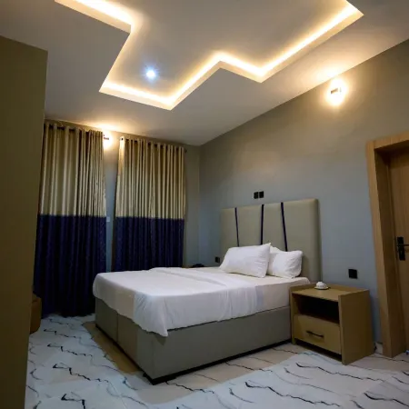 MOTIQOQ HOTELS AND SUITES