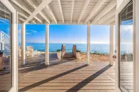 Beautiful Beachfront Home Near Alys Beach on 30A with Private Beach Hotel a Seacrest