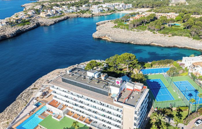 JS Cape Colom - Adults Only