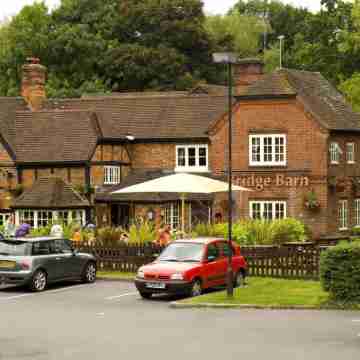 Woking West (A324) Hotel Exterior