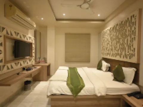 Hotel Saffron Hotels in Varanasi