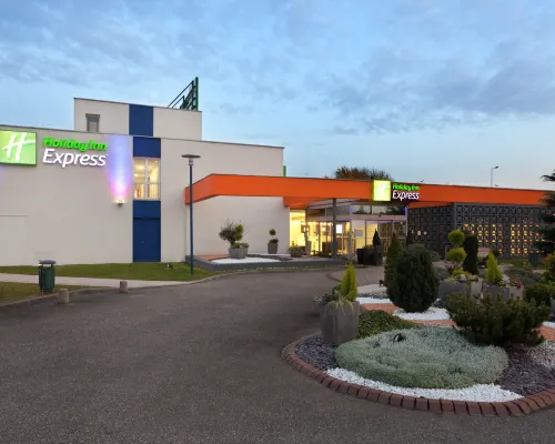 Holiday Inn Express STRASBOURG - SUD by IHG Hôtels à : Geispolsheim