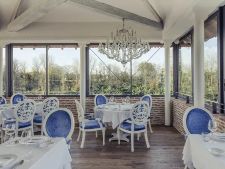 Hôtel Mercure Villeneuve-Sur-Lot - le Moulin de Madame Отели в г. Монфланкен
