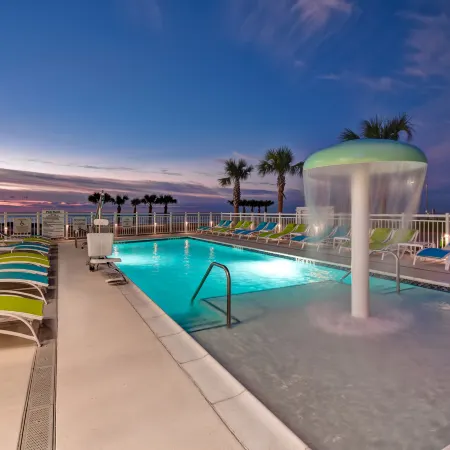 Holiday Inn Express & Suites GALVESTON BEACH by IHG Отели в г. Галвестон