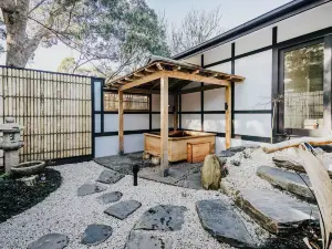 日本國家靜香旅館溫泉療養飯店