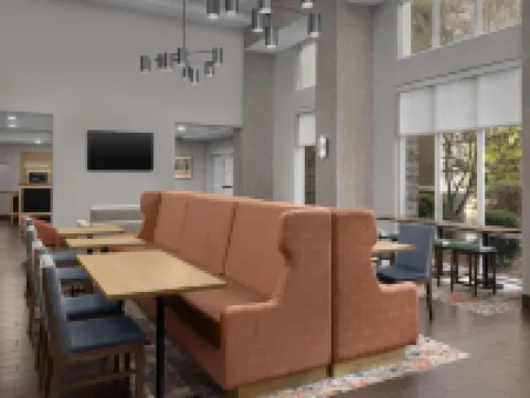 亨特斯維爾歡朋套房酒店 亨特斯維爾酒店