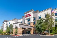 Hampton Inn & Suites Tacoma/Puyallup Hotels in Sumner