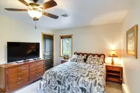Spacious Beaver Getaway Near Eagle Point Resort!